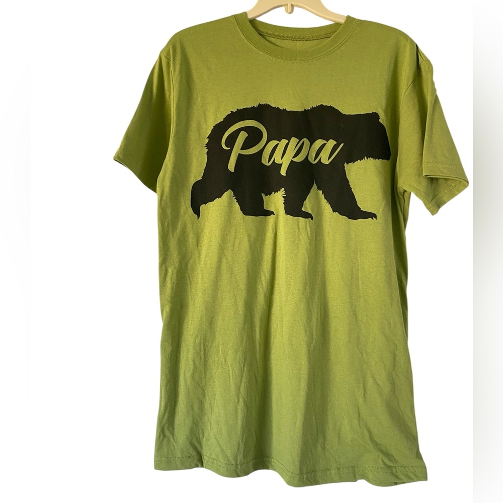 Faded Black Father's Day Gift Papa Bear Men's T-shirt  Size Med